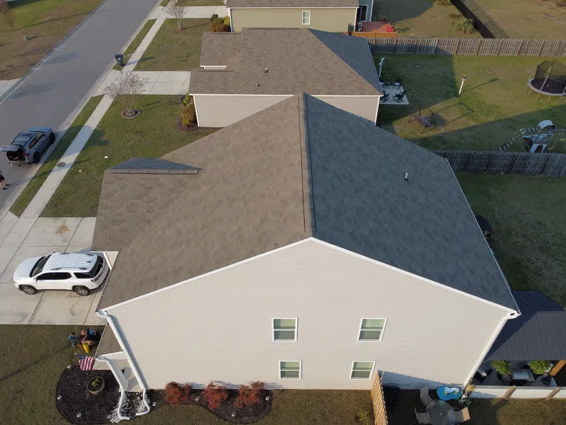 Roofing installation aerial 052 card